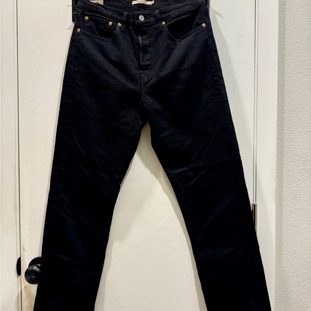 Levi’s Wedgie Straight Black Jeans